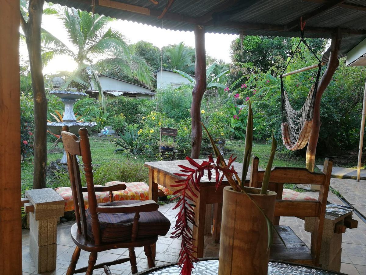 Hotel Secret Garden Cahuita Exterior foto